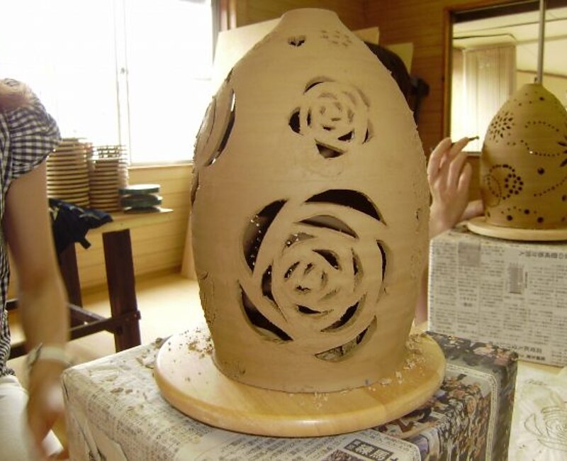 ランプシェード彫り作品（完成前） | 巧工房・あかりセラピー館